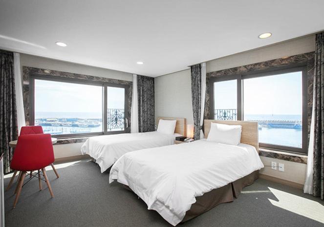 Dream Jeju Hotel Seogwipo Exterior photo